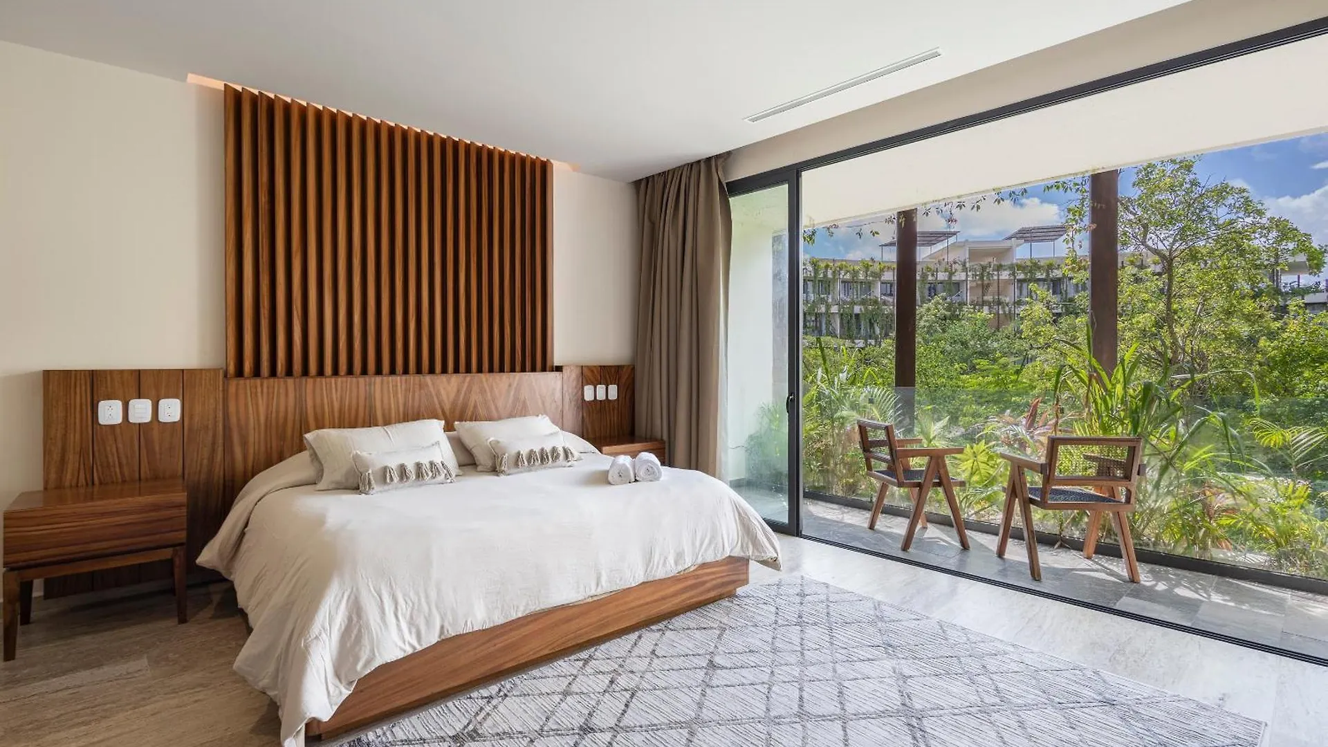 Cozy Studio In The Jungle, Balcony And Pool View 图卢姆
